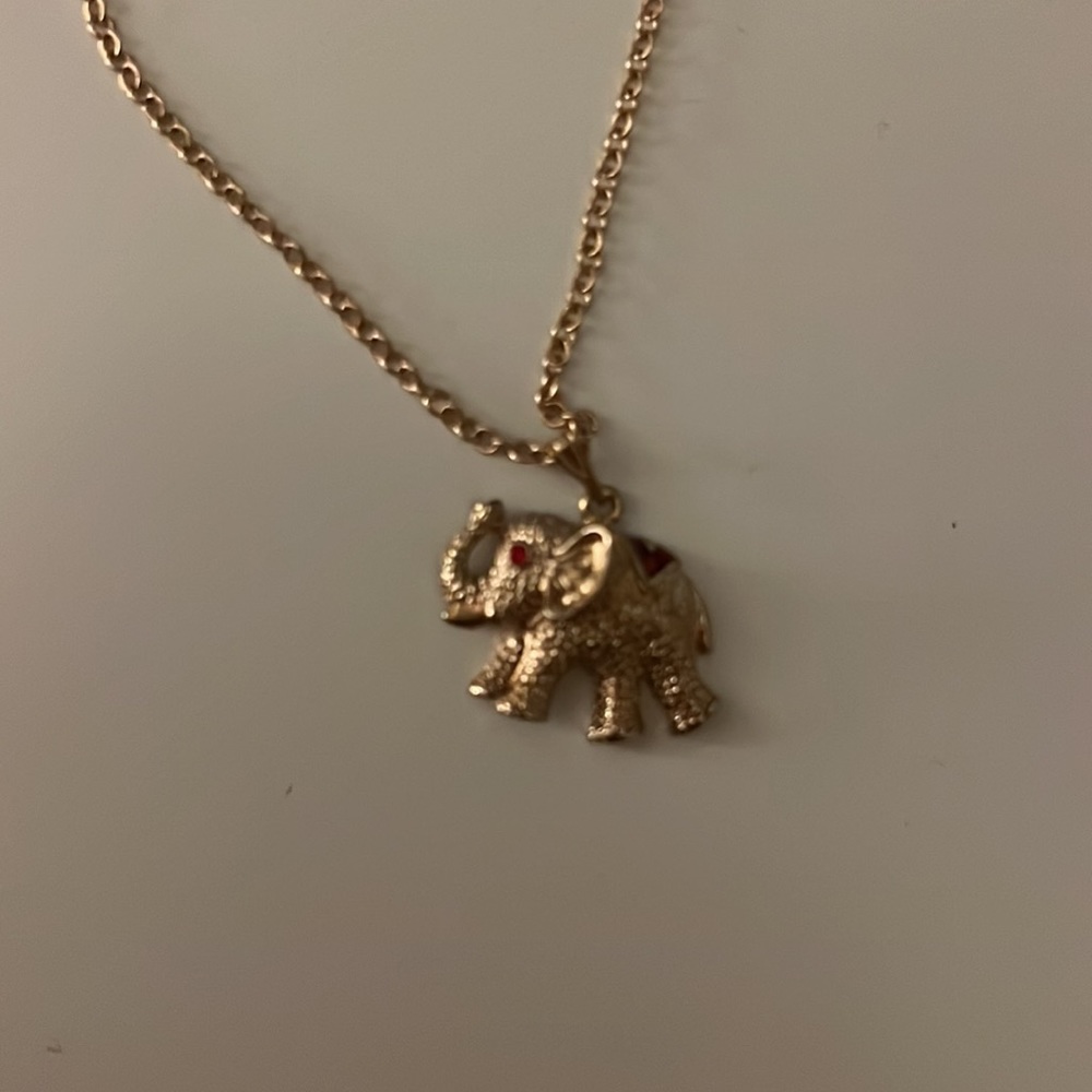 Elephant necklace - Picture 4 of 4